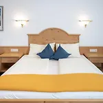 Ξενοδοχείο Waidachhof 3*